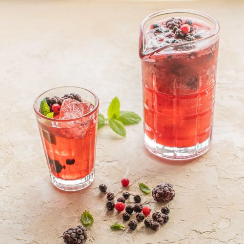Jojis-Diner-Mixed-Berries-Ice-Tea
